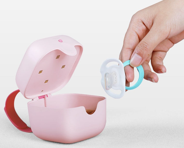 UV Sterilizer for Pacifiers and Baby Accessories – Quick Cleaning in Just 3 Minutes